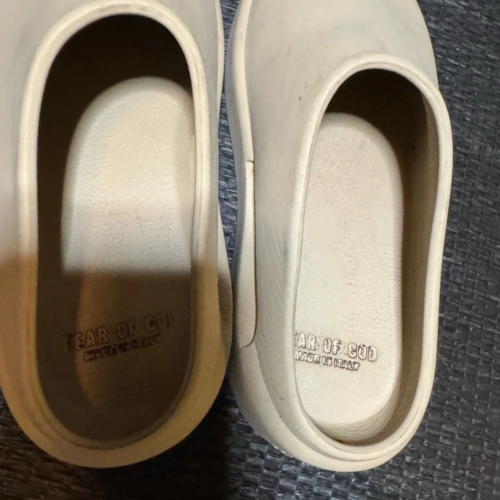 FEAR OF GOD Eva Runner Slippers Kids
